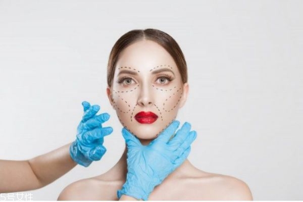 削顴骨危險嗎 顴骨內(nèi)推多久恢復(fù)自然