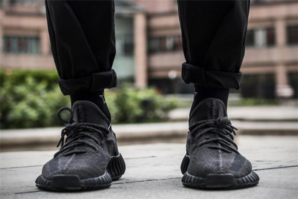 yeezy黑天使怎么搶 椰子350黑天使購(gòu)買攻略 yeezy黑天使怎么搶 椰子350黑天使購(gòu)買攻略