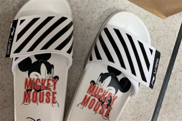 李寧迪士尼聯(lián)名拖鞋開箱測評(píng) 李寧迪士尼拖鞋值得入手嗎
