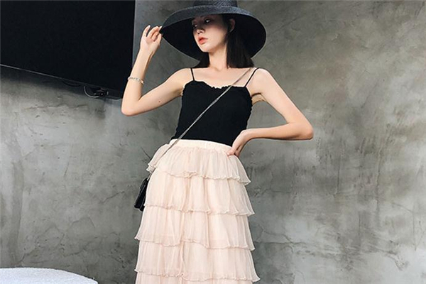 蛋糕裙適合小個子女生嗎 長度很關(guān)鍵 蛋糕裙適合小個子女生嗎 長度很關(guān)鍵