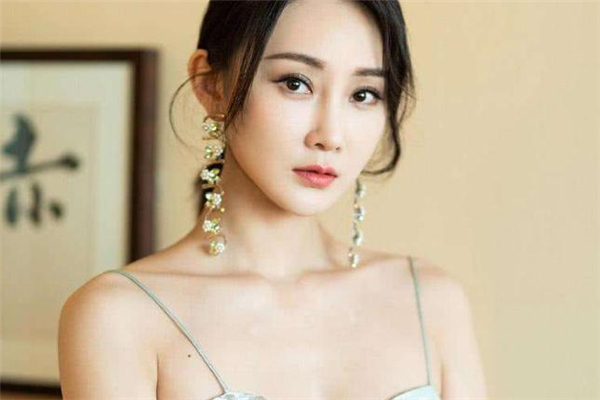 下頜角整形會(huì)引起下垂嗎 下頜角磨骨老了會(huì)下垂嗎 下頜角整形會(huì)引起下垂嗎 下頜角磨骨老了會(huì)下垂嗎