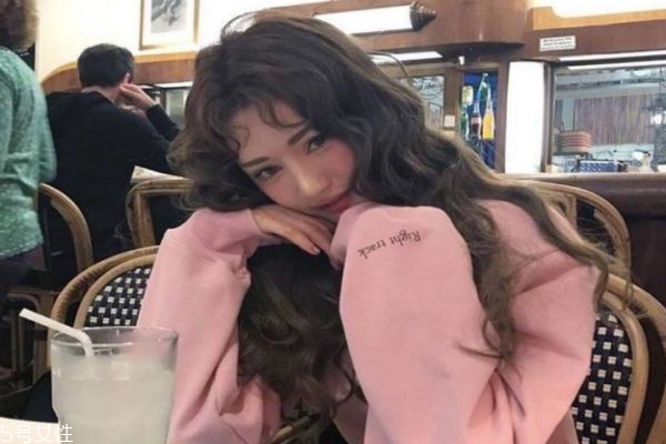 蛋卷頭發(fā)型有哪些 最新蛋卷頭發(fā)型推薦 蛋卷頭發(fā)型有哪些 最新蛋卷頭發(fā)型推薦