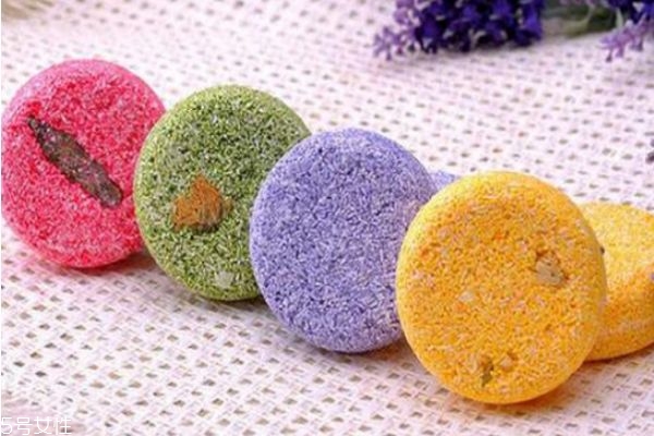 孕婦可以用無硅油洗發(fā)水嗎 孕婦洗發(fā)水不能含什么 孕婦可以用無硅油洗發(fā)水嗎 孕婦洗發(fā)水不能含什么