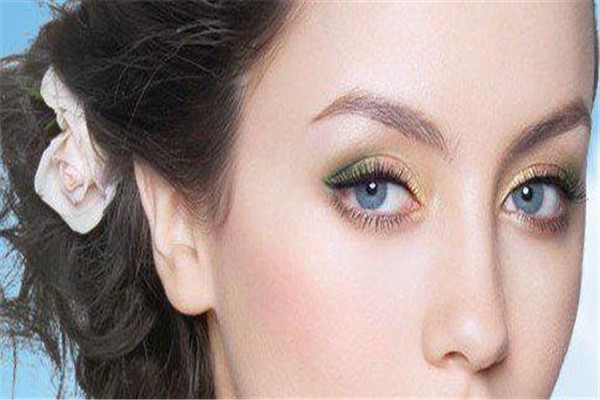 美杜莎雙眼皮多久恢復(fù) 美杜莎雙眼皮是什么 美杜莎雙眼皮多久恢復(fù) 美杜莎雙眼皮是什么