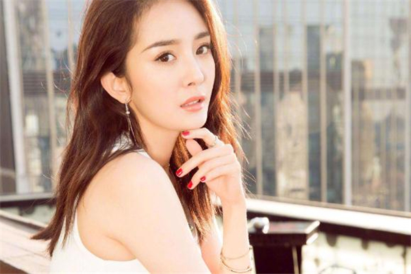 朝天鼻隆鼻效果怎么樣 朝天鼻矯正會(huì)顯得假嗎 朝天鼻隆鼻效果怎么樣 朝天鼻矯正會(huì)顯得假嗎