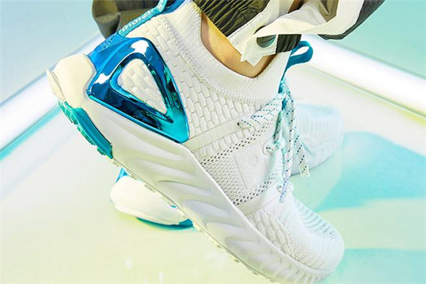 匹克態(tài)極plus偏碼嗎 態(tài)極1.0plus尺碼選擇 匹克態(tài)極plus偏碼嗎 態(tài)極1.0plus尺碼選擇