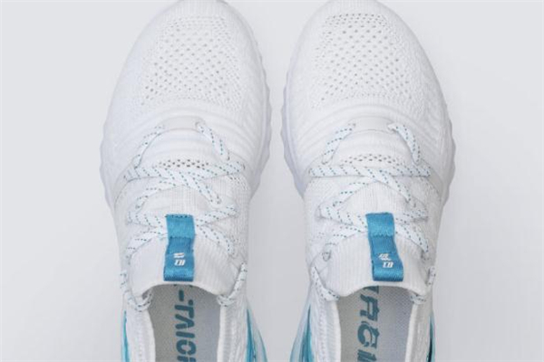 匹克態(tài)極plus在哪里買 態(tài)極1.0plus怎么買 匹克態(tài)極plus在哪里買 態(tài)極1.0plus怎么買