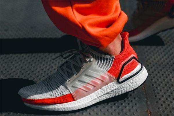 阿迪達(dá)斯ub19適合跑步嗎 ub19跑步測(cè)評(píng) 阿迪達(dá)斯ub19適合跑步嗎 ub19跑步測(cè)評(píng)