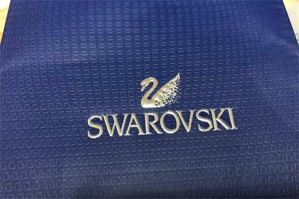 施華洛世奇手鏈真假鑒別 施華洛世奇手鏈真假對(duì)比 施華洛世奇手鏈真假鑒別 施華洛世奇手鏈真假對(duì)比