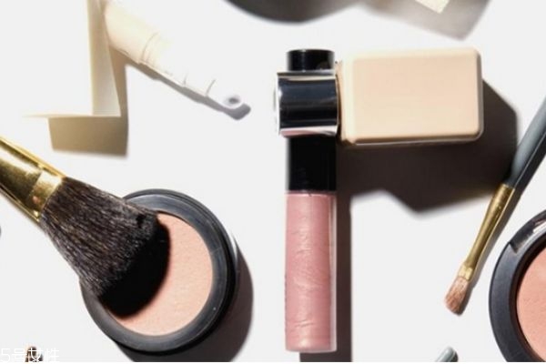 新手買啞光還是珠光 告訴你怎么做 新手買啞光還是珠光 告訴你怎么做