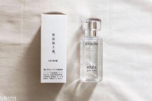 美容油怎么用在護(hù)膚第幾步 你用對了嗎 美容油怎么用在護(hù)膚第幾步 你用對了嗎