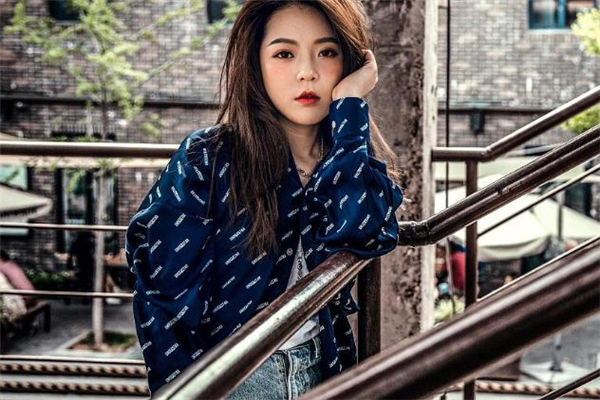 激光祛紅血絲有副作用嗎 激光去紅血絲安全嗎 激光祛紅血絲有副作用嗎 激光去紅血絲安全嗎