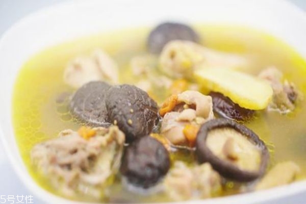 雞湯一周喝幾次好 雞湯一次喝多少為宜 雞湯一周喝幾次好 雞湯一次喝多少為宜