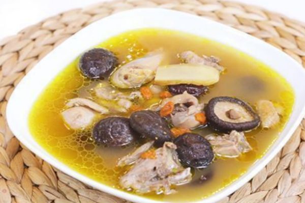 雞湯一周喝幾次好 雞湯一次喝多少為宜