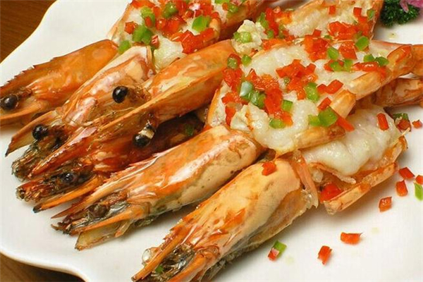 坐月子可以吃明蝦嗎 產(chǎn)婦吃明蝦有影響嗎 坐月子可以吃明蝦嗎 產(chǎn)婦吃明蝦有影響嗎