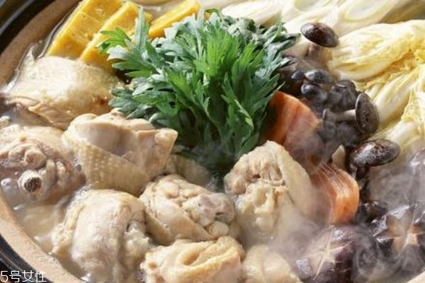 香菇燉雞的做法 香菇燉雞的家常做法 香菇燉雞的做法 香菇燉雞的家常做法