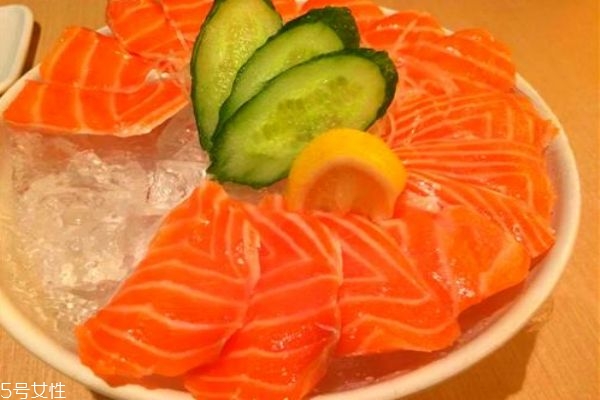 皮膚沒有光澤要吃什么 吃什么能讓臉透亮 皮膚沒有光澤要吃什么 吃什么能讓臉透亮