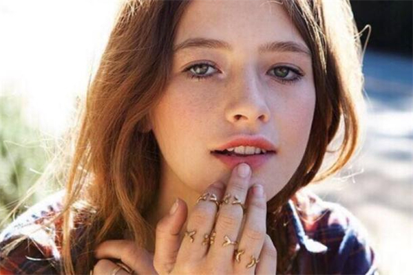 鼻中隔偏曲怎么治療 鼻中隔偏曲手術(shù)過程 鼻中隔偏曲怎么治療 鼻中隔偏曲手術(shù)過程