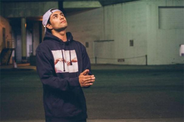 divinities是什么牌子 洛杉磯街頭潮牌 divinities是什么牌子 洛杉磯街頭潮牌