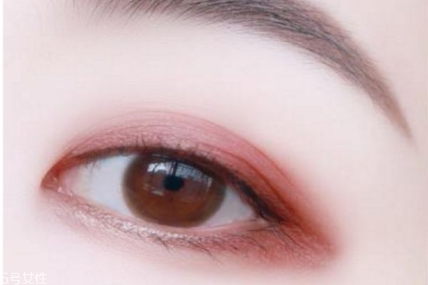 消除腫眼泡手術(shù)大概需要多少錢 腫眼泡去除術(shù)價格 消除腫眼泡手術(shù)大概需要多少錢 腫眼泡去除術(shù)價格