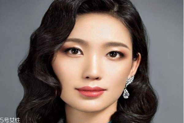 腫眼泡的人做雙眼皮好嗎 不同類(lèi)型的腫泡眼解決辦法 腫眼泡的人做雙眼皮好嗎 不同類(lèi)型的腫泡眼解決辦法