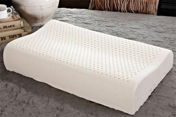 乳膠枕頭會(huì)變形嗎 乳膠枕頭會(huì)越睡越扁嗎 乳膠枕頭會(huì)變形嗎 乳膠枕頭會(huì)越睡越扁嗎