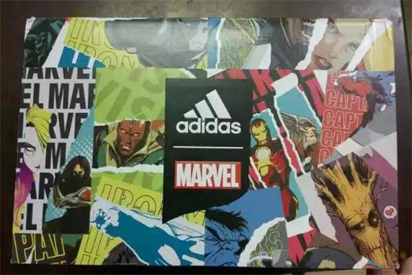 阿迪達斯米切爾一代開箱測評 米切爾蜘蛛俠配色實物 阿迪達斯米切爾一代開箱測評 米切爾蜘蛛俠配色實物