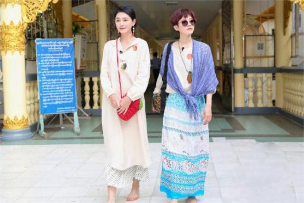 pitusa草莓包多少錢 大s同款扮嫩神器 pitusa草莓包多少錢 大s同款扮嫩神器