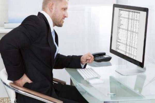 久坐后如何放松肌肉 久坐放松全身的運(yùn)動(dòng) 久坐后如何放松肌肉 久坐放松全身的運(yùn)動(dòng)