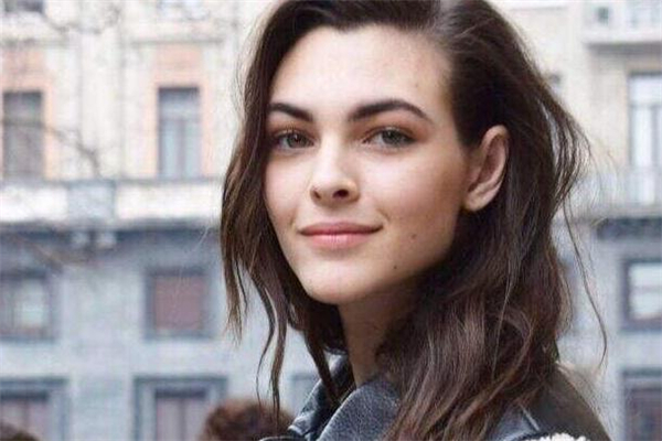 吸脂去雙下巴多久能恢復 雙下巴吸脂多久消腫 吸脂去雙下巴多久能恢復 雙下巴吸脂多久消腫