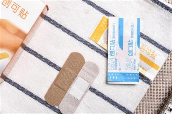 用過的創(chuàng)可貼是什么垃圾 創(chuàng)可貼扔什么垃圾桶 用過的創(chuàng)可貼是什么垃圾 創(chuàng)可貼扔什么垃圾桶