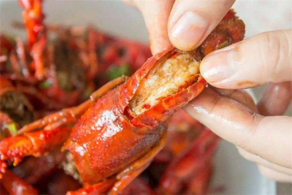 小龍蝦殼是什么垃圾 小龍蝦是干垃圾還是濕垃圾 小龍蝦殼是什么垃圾 小龍蝦是干垃圾還是濕垃圾