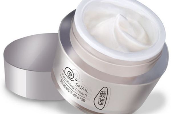 修護霜是什么時候涂的 修護霜的正確使用方法 修護霜是什么時候涂的 修護霜的正確使用方法