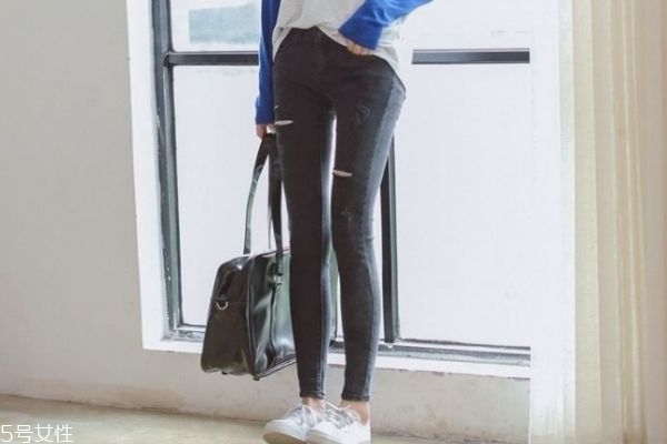 瘦腿精油有效果么 瘦腿精油真的有用嗎 瘦腿精油有效果么 瘦腿精油真的有用嗎