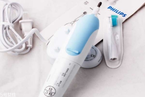 電動牙刷按鍵沒反應(yīng)怎么回事 電動牙刷使用注意事項 電動牙刷按鍵沒反應(yīng)怎么回事 電動牙刷使用注意事項