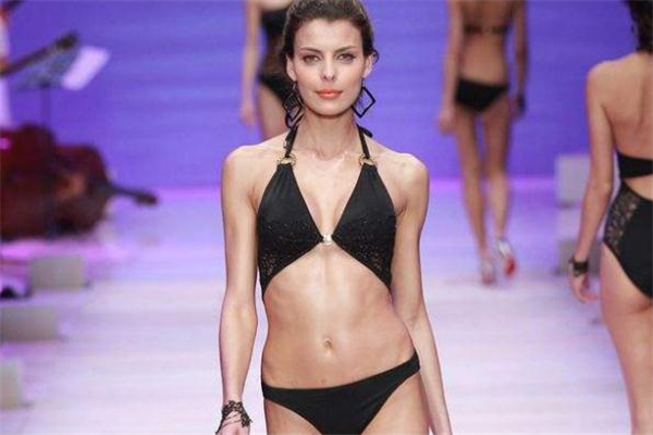 副乳切除可以做微創(chuàng)嗎 副乳切除是微創(chuàng)還是開刀 副乳切除可以做微創(chuàng)嗎 副乳切除是微創(chuàng)還是開刀