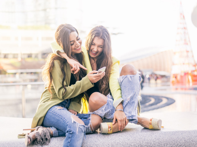 女生對男生有好感的表現(xiàn) 真有意思的信號 女生對男生有好感的表現(xiàn) 真有意思的信號