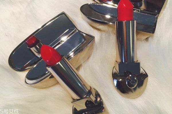 口紅怕熱嗎 天熱口紅容易化怎么辦 口紅怕熱嗎 天熱口紅容易化怎么辦