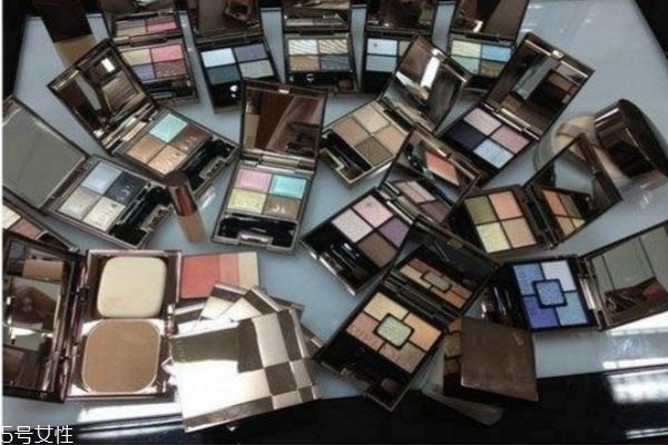 天氣太熱化妝品會(huì)變質(zhì)嗎 夏季如何保存化妝品 天氣太熱化妝品會(huì)變質(zhì)嗎 夏季如何保存化妝品