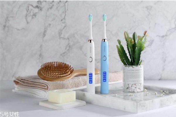 電動牙刷如何換電池 電動牙刷電池可以用多久
