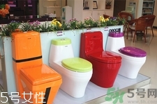 馬桶漏水的原因？馬桶漏水如何修理？