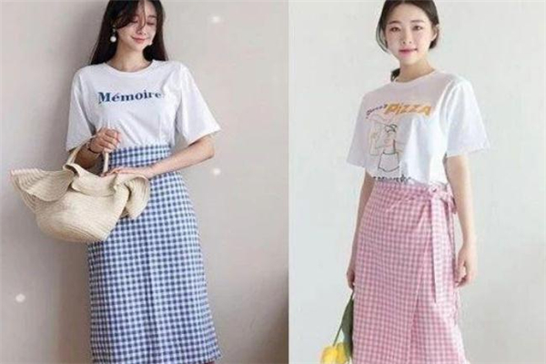 白t恤搭配什么裙子好看 打造簡約時尚造型 白t恤搭配什么裙子好看 打造簡約時尚造型