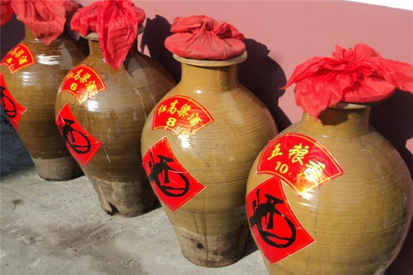 散裝白酒可以帶上火車嗎 散裝白酒屬于危險品嗎 散裝白酒可以帶上火車嗎 散裝白酒屬于危險品嗎