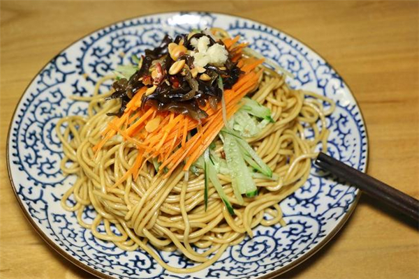 拌好的涼面可以第二天吃嗎 拌好的涼面可以過夜嗎 拌好的涼面可以第二天吃嗎 拌好的涼面可以過夜嗎