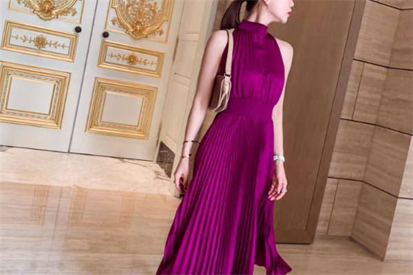 2020春夏女裝流行色 2020春夏女裝流行趨勢(shì) 2020春夏女裝流行色 2020春夏女裝流行趨勢(shì)