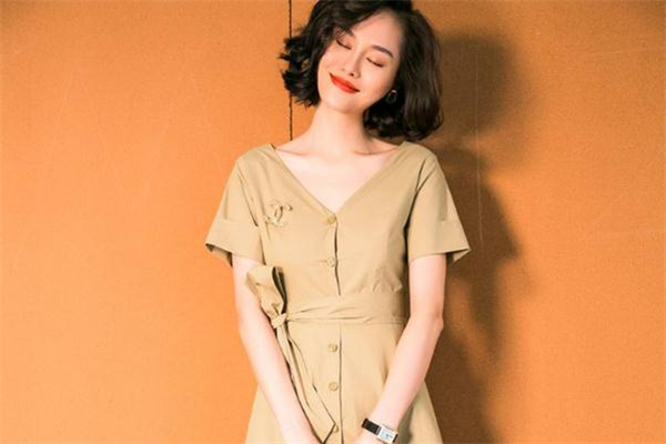 男生喜歡女生什么打扮 最受男生喜歡的女生穿搭 男生喜歡女生什么打扮 最受男生喜歡的女生穿搭