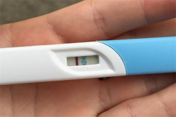 驗孕棒一定要晨尿嗎 驗孕棒一定要早上測嗎 驗孕棒一定要晨尿嗎 驗孕棒一定要早上測嗎