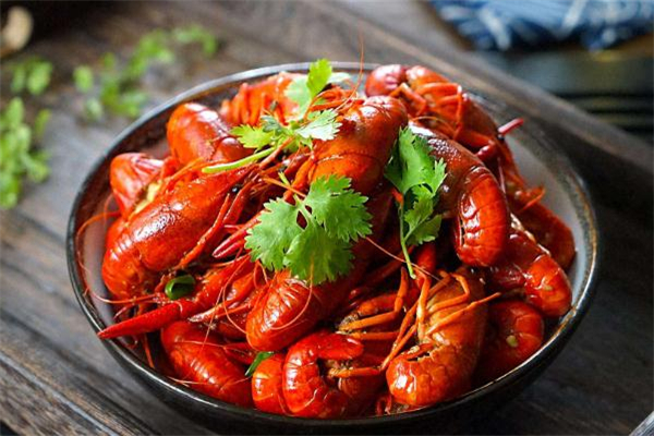 小龍蝦要焯水嗎 小龍蝦焯水用冷水還是熱水 小龍蝦要焯水嗎 小龍蝦焯水用冷水還是熱水