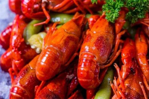 小龍蝦中午買的死了晚上能吃嗎 小龍蝦死后多久不能吃 小龍蝦中午買的死了晚上能吃嗎 小龍蝦死后多久不能吃