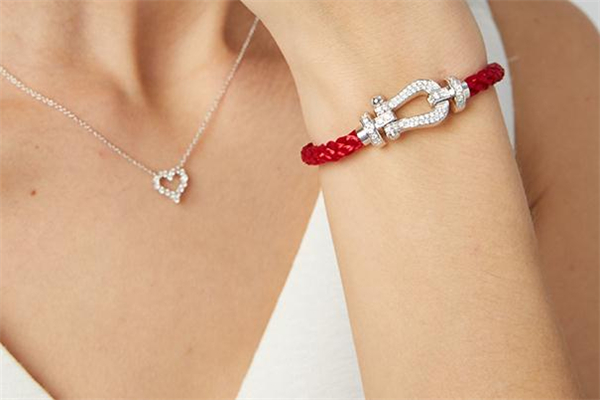 fred手鏈多少錢 fred手鏈官網(wǎng)價(jià)格 fred手鏈多少錢 fred手鏈官網(wǎng)價(jià)格